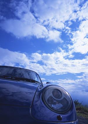 中古車をカスタムして販売する会社