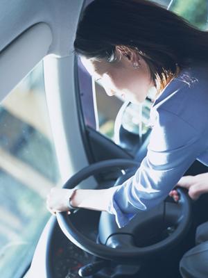 車検をできるだけ低価格で済ませる方法